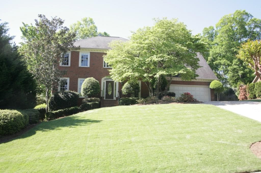 2995 Abbottswell Drive, Alpharetta, GA 30022 — most recent listing photo