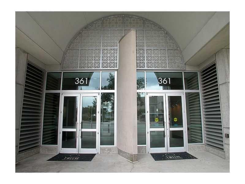 2 bedroom condominium sold at 361 17th Street 801, Atlanta, GA 30308