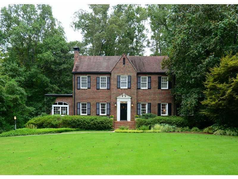 5 bedroom, 3,900 sq ft single family residence sold at 841 Oakdale Road, Atlanta, GA 30307