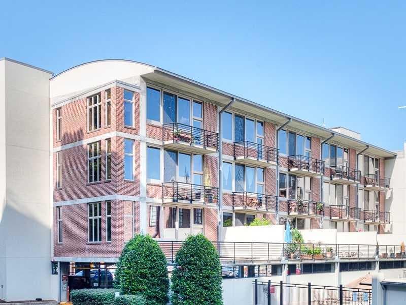 2 bedroom condominium sold at 660 Glen Iris Drive 405, Atlanta, GA 30308