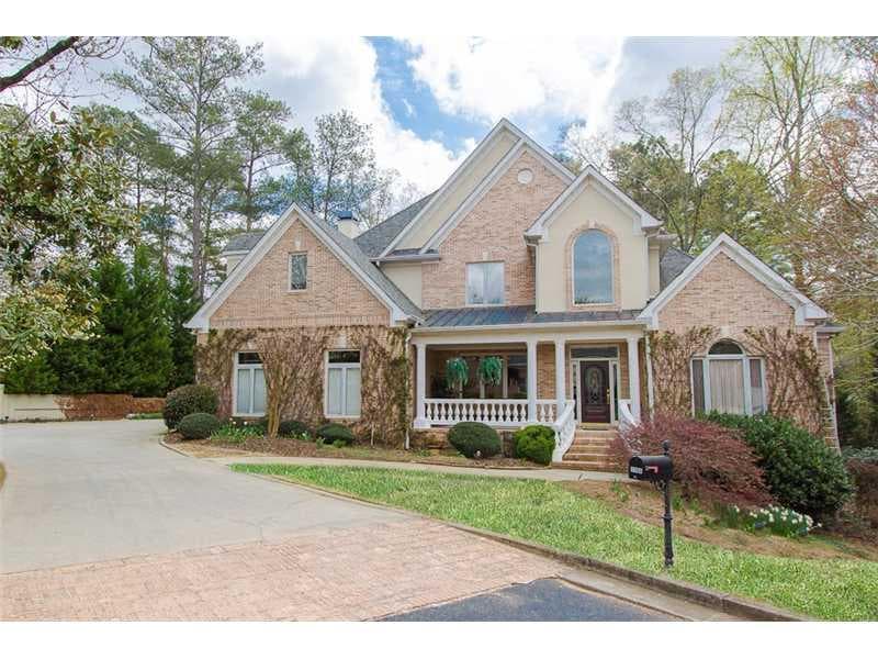 5 bedroom, 5,432 sq ft single family residence sold at 1164 Austin Glen Drive, Atlanta, GA 30338