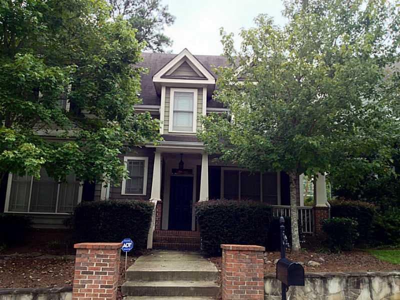 3 bedroom, 2,502 sq ft single family residence sold at 2170 Parkview Lane, Atlanta, GA 30318