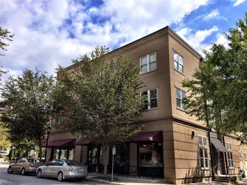 1 bedroom, 865 sq ft condominium sold at 933 Garrett Street 202, Atlanta, GA 30316
