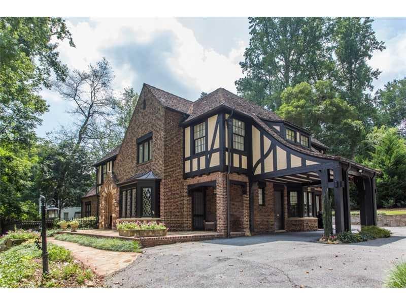 5 bedroom, 4,185 sq ft single family residence sold at 823 Clifton Road, Atlanta, GA 30307
