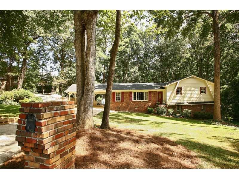 1922 King Arthurs Court, Marietta, GA 30062 — most recent listing photo
