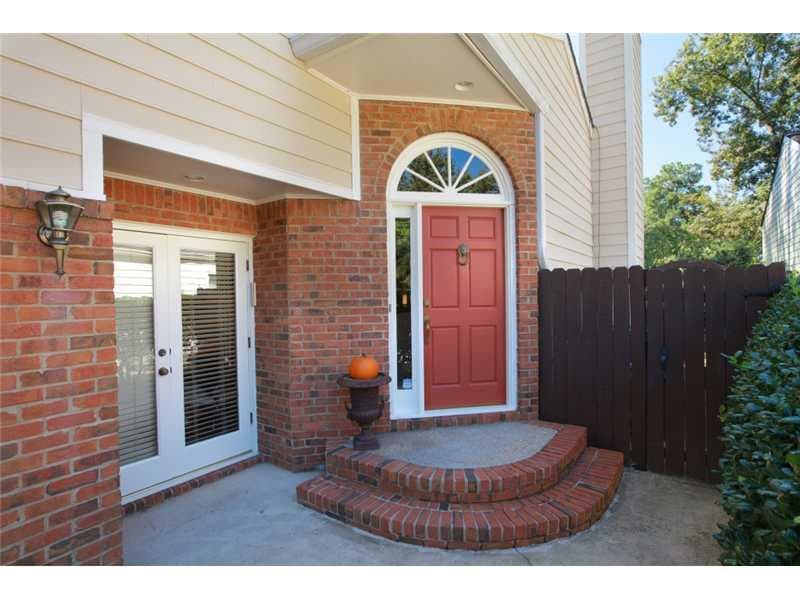 2 bedroom, 1,668 sq ft townhouse sold at 1824 Rockridge Place 1824, Atlanta, GA 30324