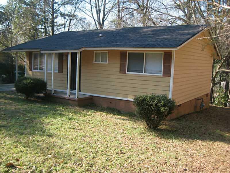 3 bedroom, 872 sq ft single family residence sold at 2103 Kipling Circle, Atlanta, GA 30315