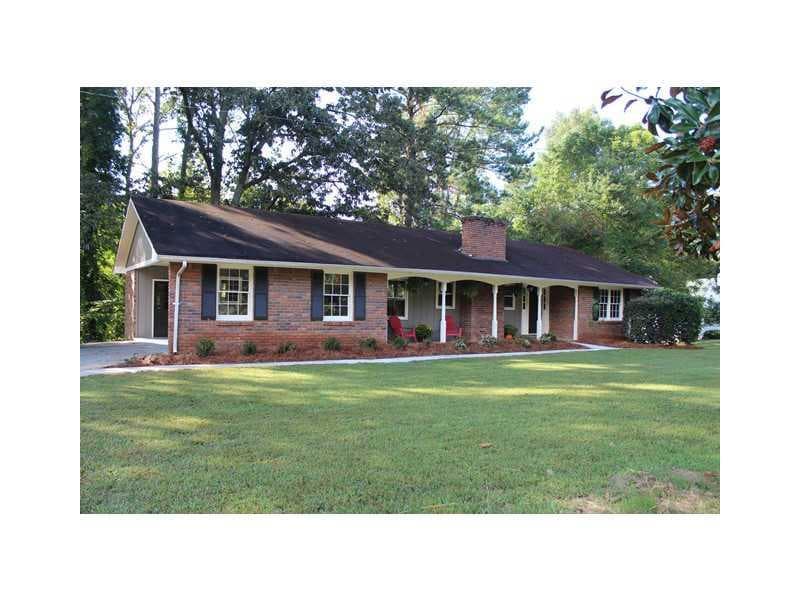 2 bedroom, 1,571 sq ft single family residence sold at 11290 Bells Ferry Road, Canton, GA 30114