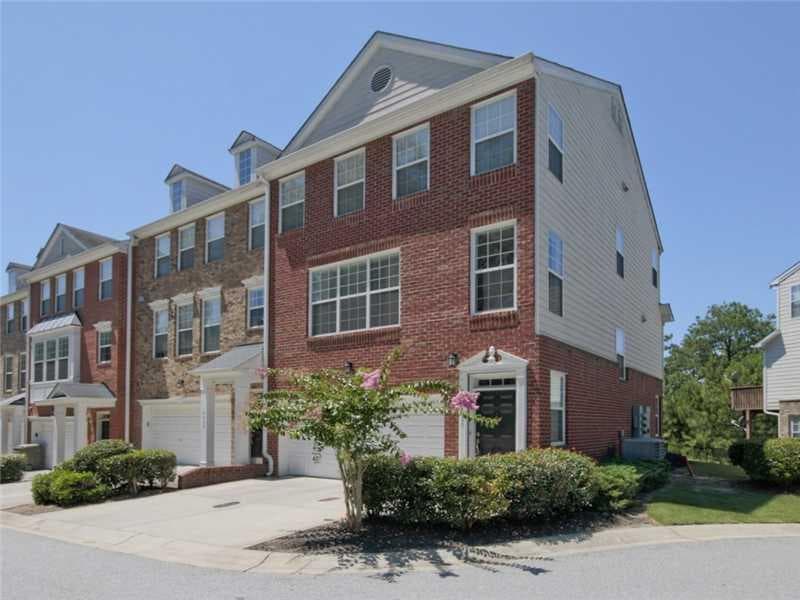 3 bedroom, 2,529 sq ft townhouse sold at 4660 Creekside Villas Way 4660, Smyrna, GA 30082