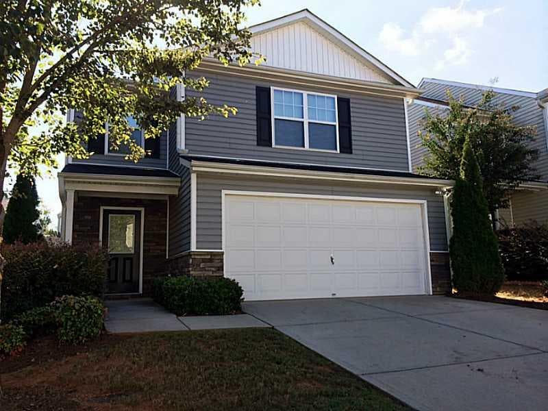3 bedroom, 2,135 sq ft single family residence sold at 2880 Englewood Drive, Cumming, GA 30040