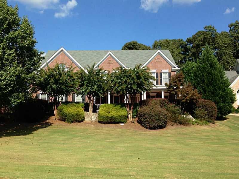 4 bedroom single family residence sold at 290 Amberbrooke Circle, Grayson, GA 30017