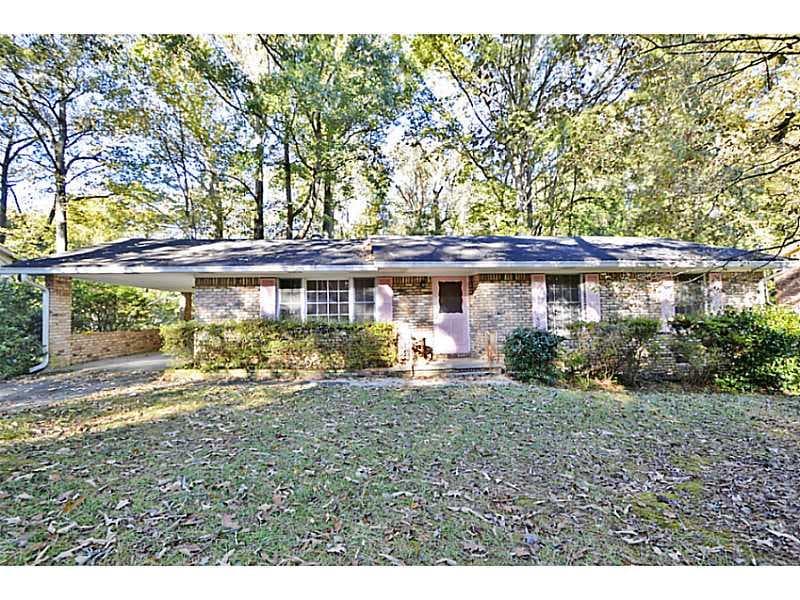 492 Kenridge Circle, Stone Mountain, GA 30083 — most recent listing photo