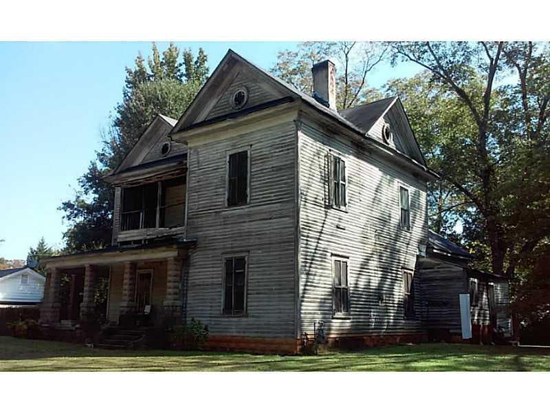 4450 Maple Drive, Acworth, GA 30101 — most recent listing photo