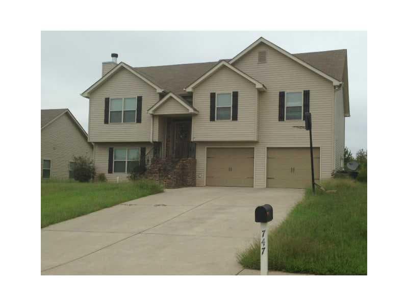 747 Riverside Drive, Calhoun, GA 30701 — most recent listing photo