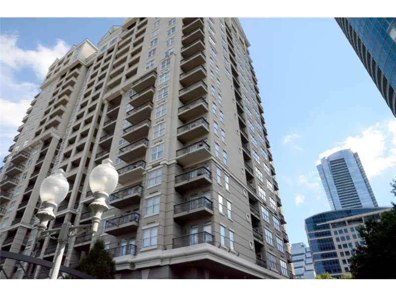 2 bedroom, 1,424 sq ft condominium sold at 3334 Peachtree Road 203, Atlanta, GA 30326