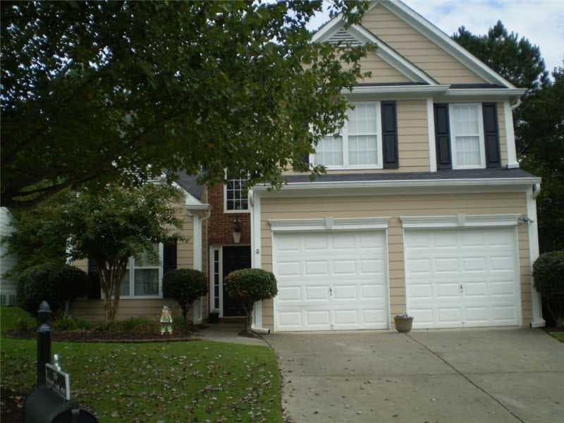 3 bedroom, 1,980 sq ft single family residence sold at 1195 Winthrope Chase Drive, Alpharetta, GA 30009