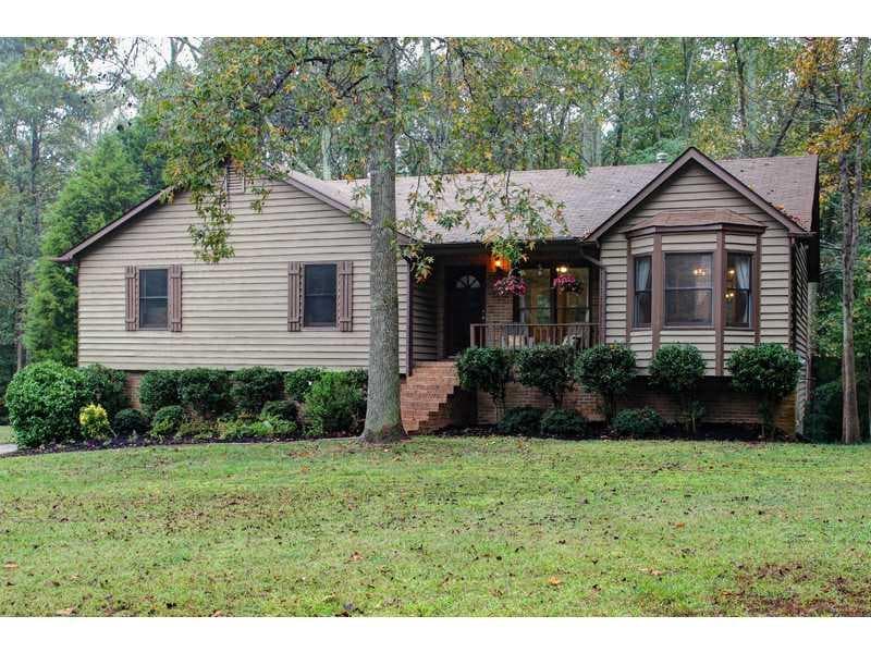 3 bedroom, 1,554 sq ft single family residence sold at 3012 Favor Pines Court, Marietta, GA 30060