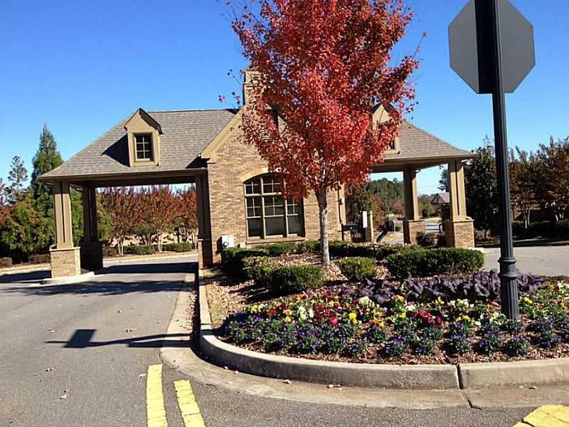 single family residence sold at 132 MANORNORTH, Alpharetta, GA 30004
