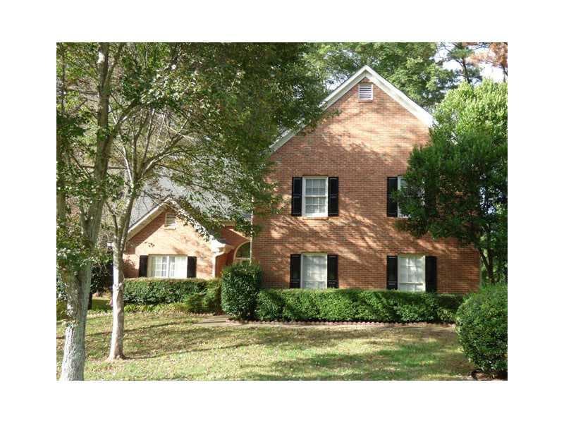 4 bedroom, 2,672 sq ft single family residence sold at 2274 Fenwick Pointe, Marietta, GA 30064