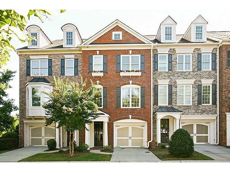 2 bedroom townhouse sold at 11211 Calypso Drive 11211, Alpharetta, GA 30009