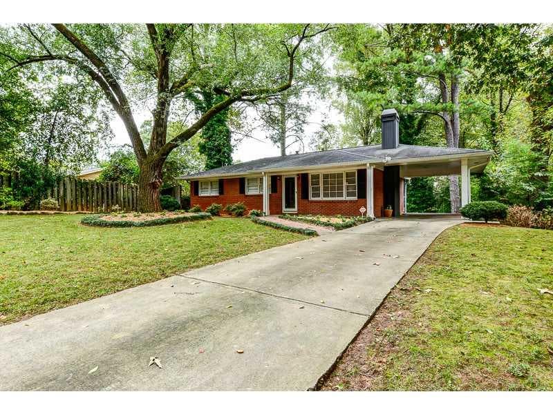 3 bedroom, 1,056 sq ft single family residence sold at 1985 Seaboard Place, Atlanta, GA 30318
