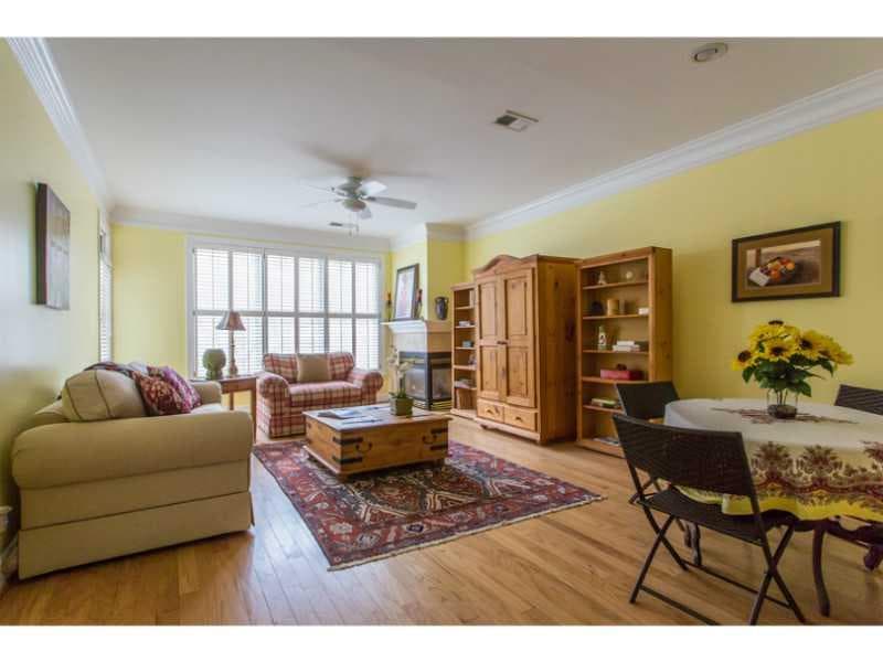 1 bedroom condominium sold at 3101 Howell Mill Road 213, Atlanta, GA 30327