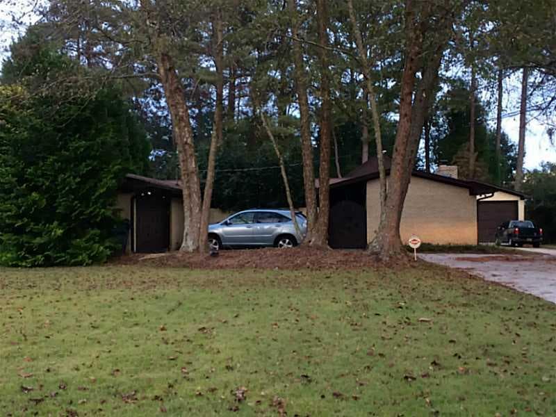 4 bedroom, 2,631 sq ft single family residence sold at 6880 Heritage Parkway, Lithia Springs, GA 30122