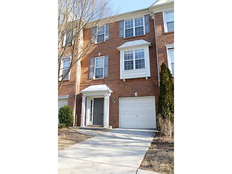 2 bedroom, 1,963 sq ft townhouse sold at 5151 Manerdale Drive 5, Atlanta, GA 30339