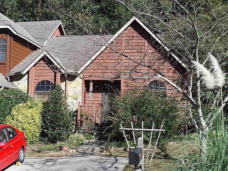2 bedroom townhouse sold at 839 Brandy Oaks Lane 0, Stone Mountain, GA 30088