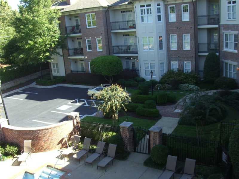 2 bedroom, 1,057 sq ft condominium sold at 825 Highland Lane 1315, Atlanta, GA 30306