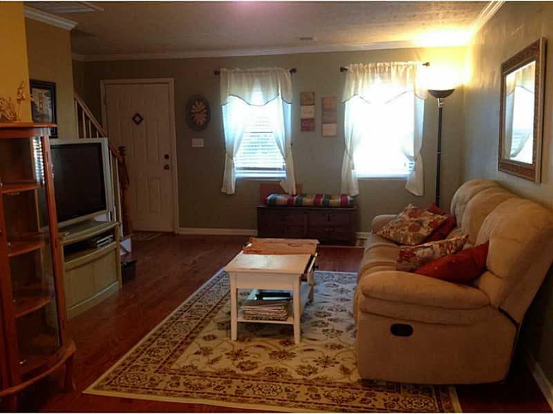 245 Winding River Drive E, Sandy Springs, GA 30350 — most recent listing photo