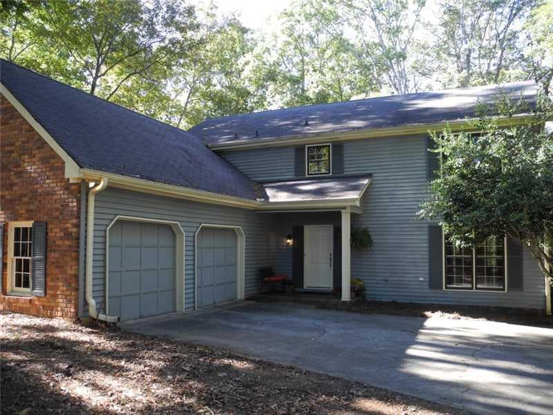 230 SUSSEX Court, Roswell, GA 30075 — most recent listing photo