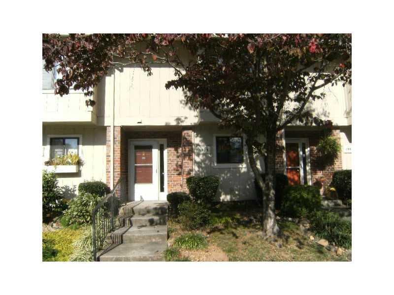 1904 POWERS FERRY Trace 1904, Marietta, GA 30067 — most recent listing photo