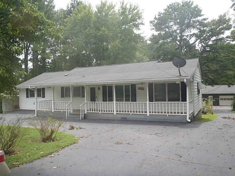 2095 Elmwood Circle, Snellville, GA 30078 — most recent listing photo