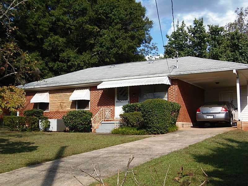 1946 Pinedale Place, Decatur, GA 30032 — most recent listing photo