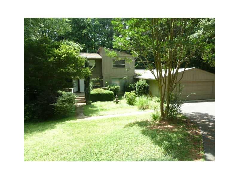 105 Lakeshore Circle, Marietta, GA 30067 — most recent listing photo
