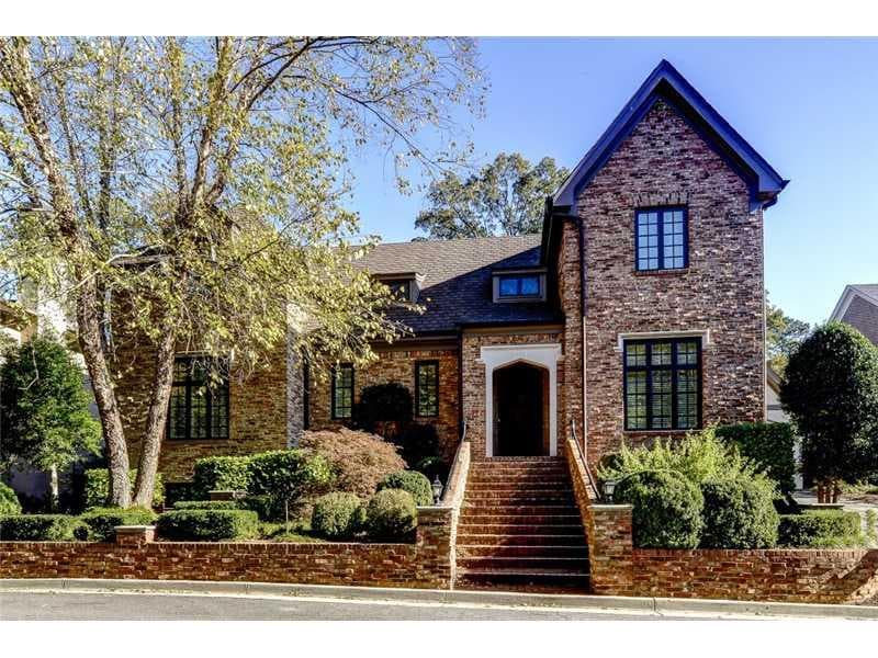 5 bedroom, 4,087 sq ft single family residence sold at 3101 New Paces Ferry Road, Atlanta, GA 30339