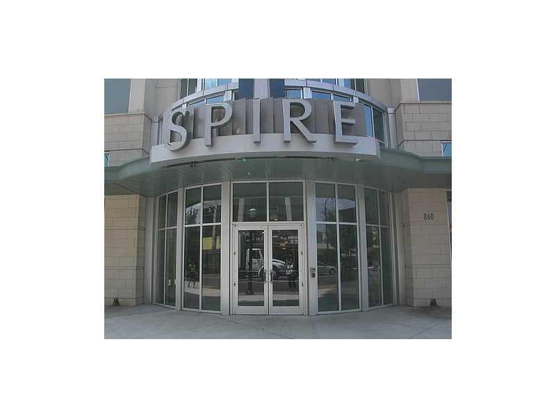 2 bedroom, 1,211 sq ft condominium sold at 860 Peachtree Street 1114, Atlanta, GA 30308