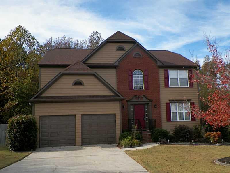 3 bedroom single family residence sold at 4050 Plantation Mill Drive, Buford, GA 30519