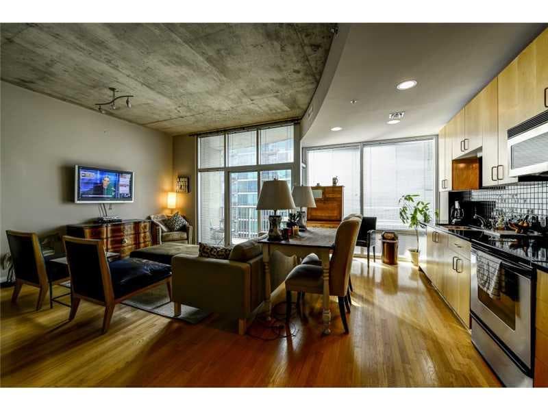 1 bedroom, 768 sq ft condominium sold at 943 Peachtree Street 1604, Atlanta, GA 30309
