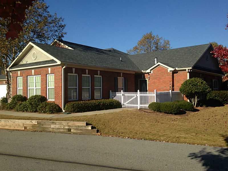 2 bedroom, 1,566 sq ft condominium sold at 119 Holiday Road 2002, Buford, GA 30518