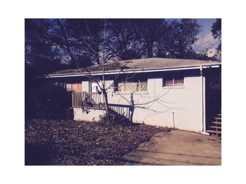 4 bedroom duplex sold at 1337 Pine Avenue, East Point, GA 30344