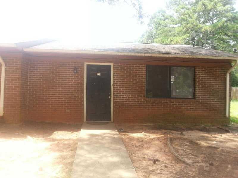 4 bedroom duplex sold at 111 Firewood Court, Athens, GA 30605