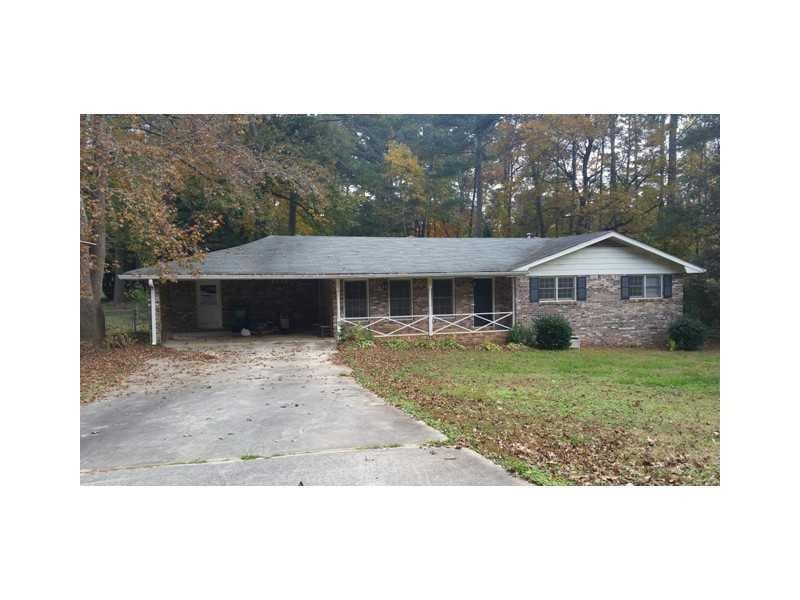 3 bedroom, 1,512 sq ft single family residence sold at 886 Oakhill Court, Stone Mountain, GA 30087