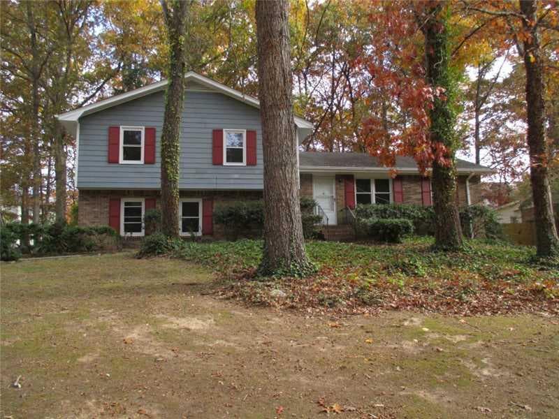 1657 Deer Run Road, Lawrenceville, GA 30043 — most recent listing photo