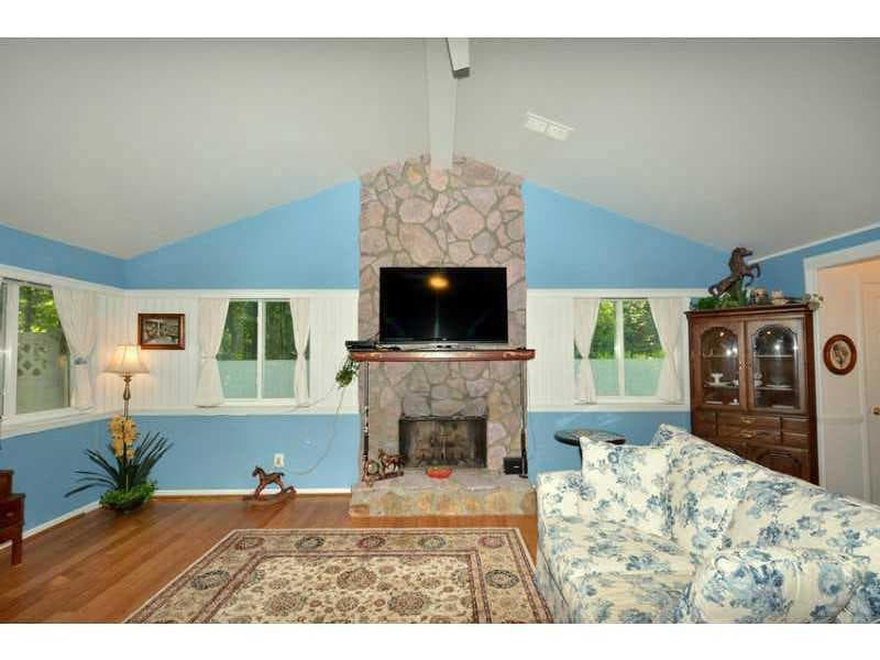 3863 Howell Springs Drive, Duluth, GA 30096 — most recent listing photo