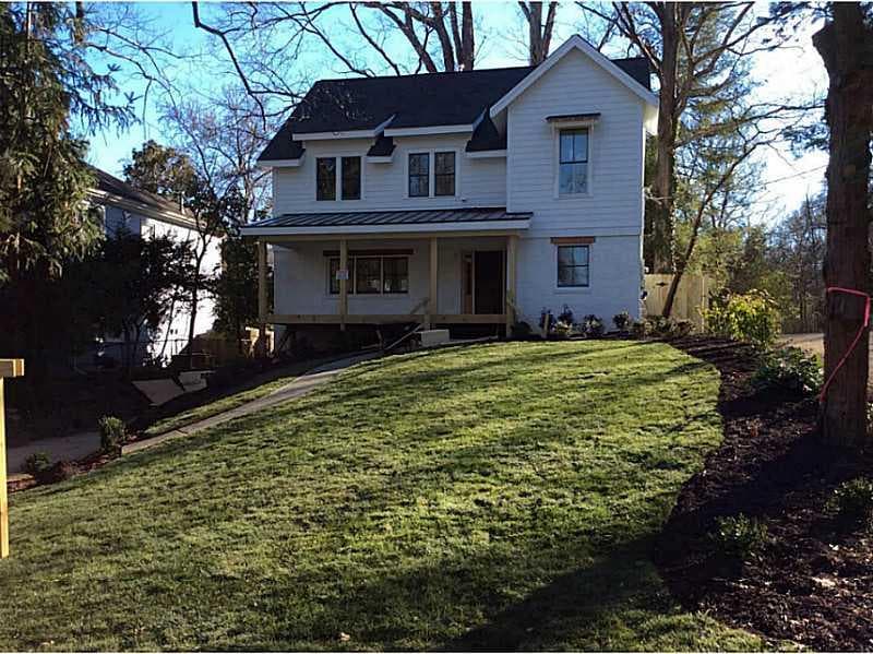 4 bedroom, 2,800 sq ft single family residence sold at 1048 Seaboard Avenue, Atlanta, GA 30318