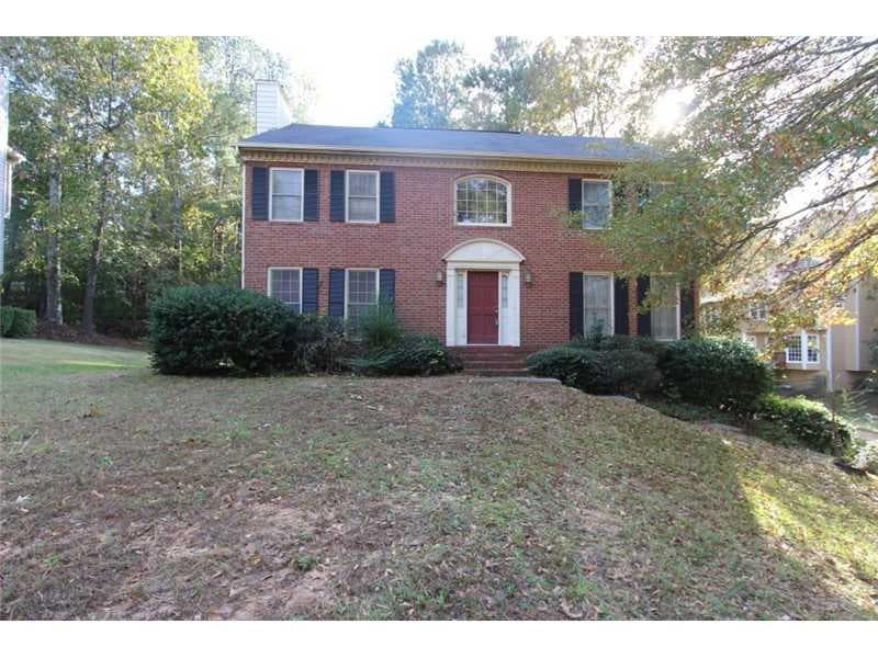 4 bedroom, 2,500 sq ft single family residence sold at 1880 DAYRON Trace, Marietta, GA 30062
