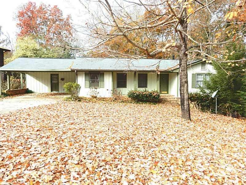 3 bedroom, 1,736 sq ft single family residence sold at 4941 Bedell Road, Roswell, GA 30075