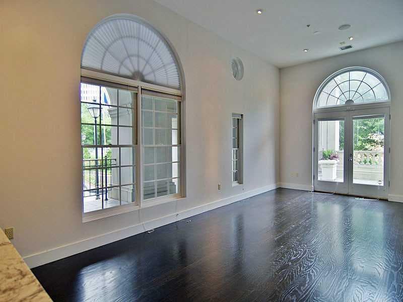 1 bedroom condominium sold at 199 14th Street 103, Atlanta, GA 30309